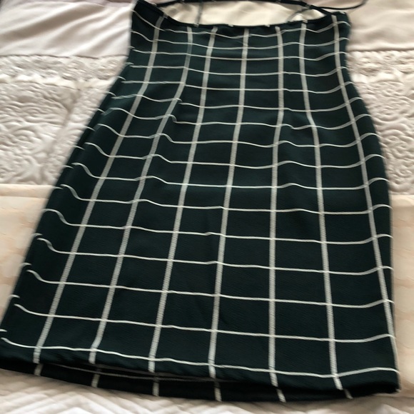 2/30🌻Green white check Shein dress L - Picture 3 of 4